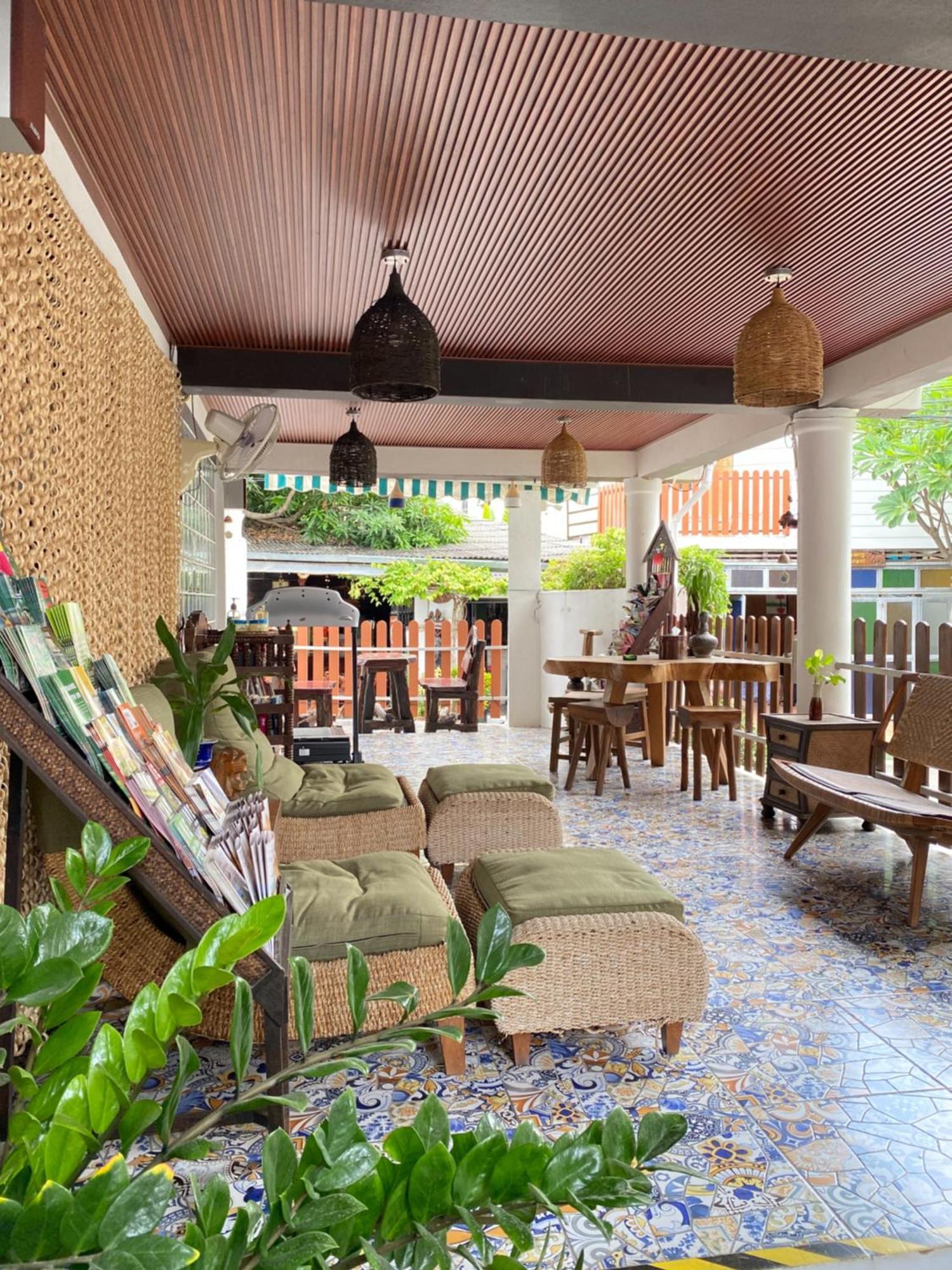 Somwang Boutique Hotel Чиангмай Екстериор снимка