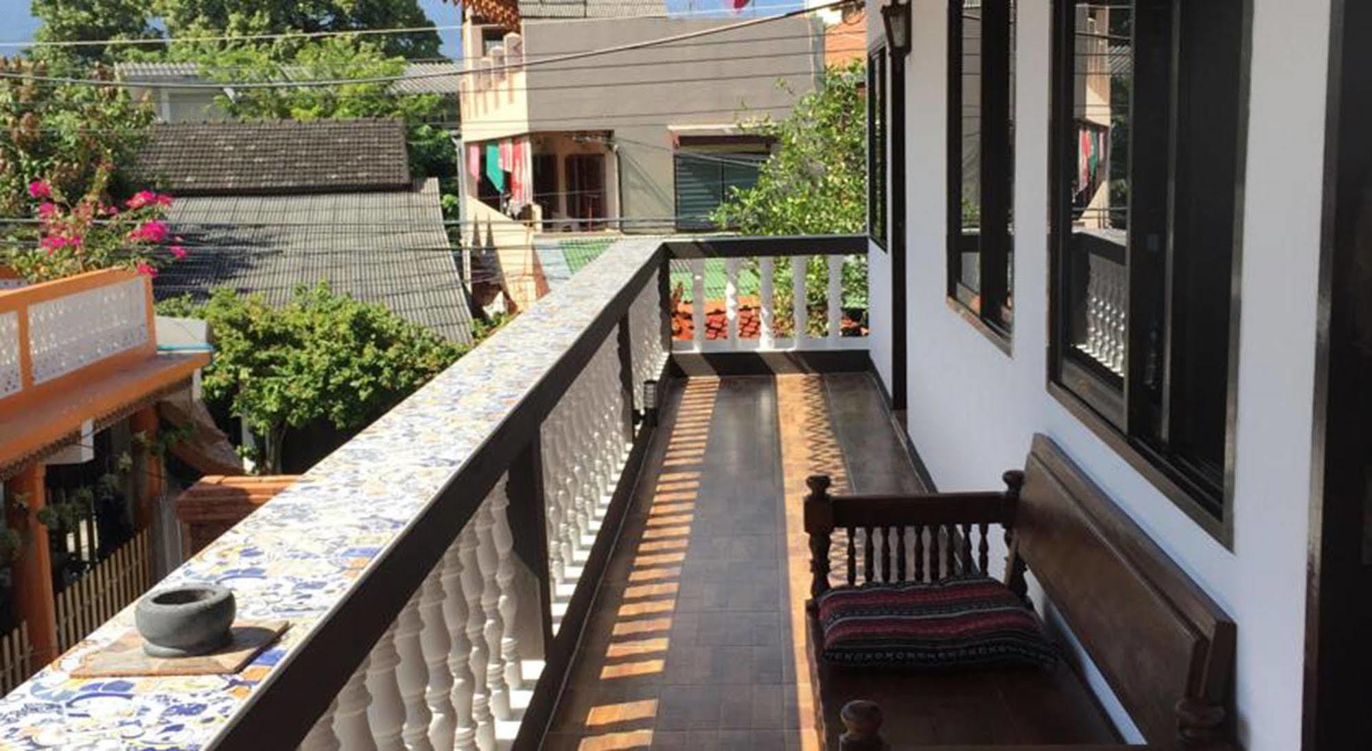 Somwang Boutique Hotel Чиангмай Екстериор снимка