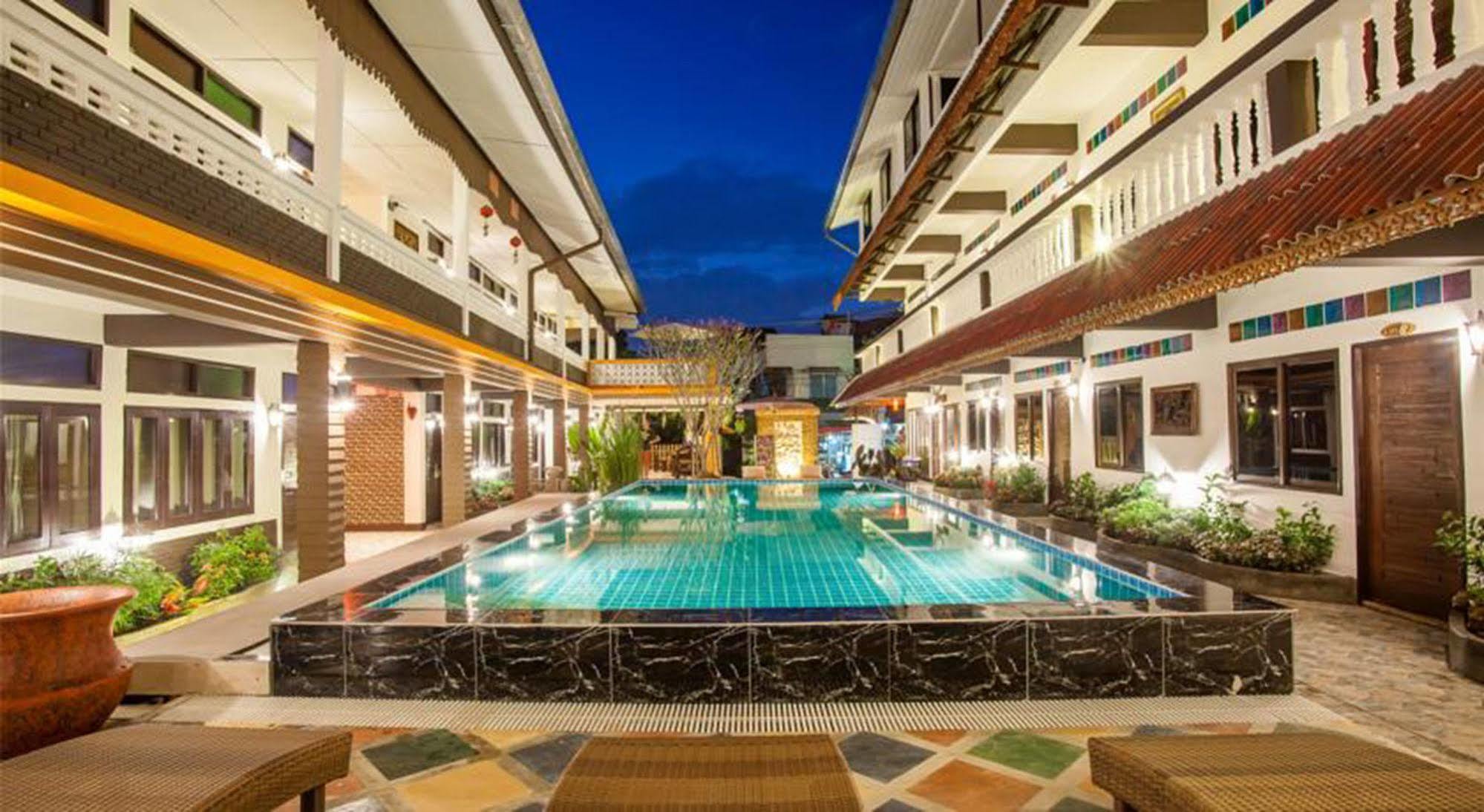 Somwang Boutique Hotel Чиангмай Екстериор снимка