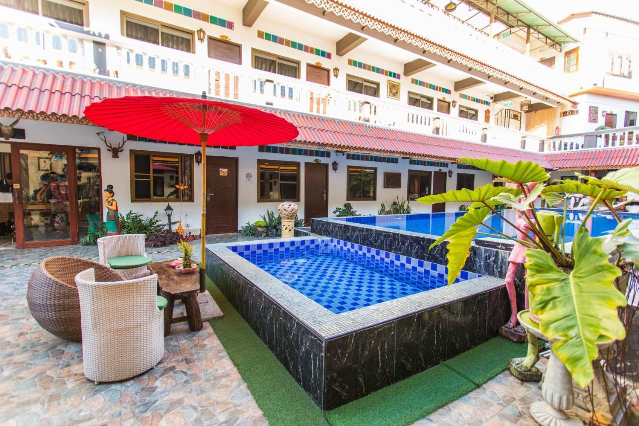 Somwang Boutique Hotel Чиангмай Екстериор снимка